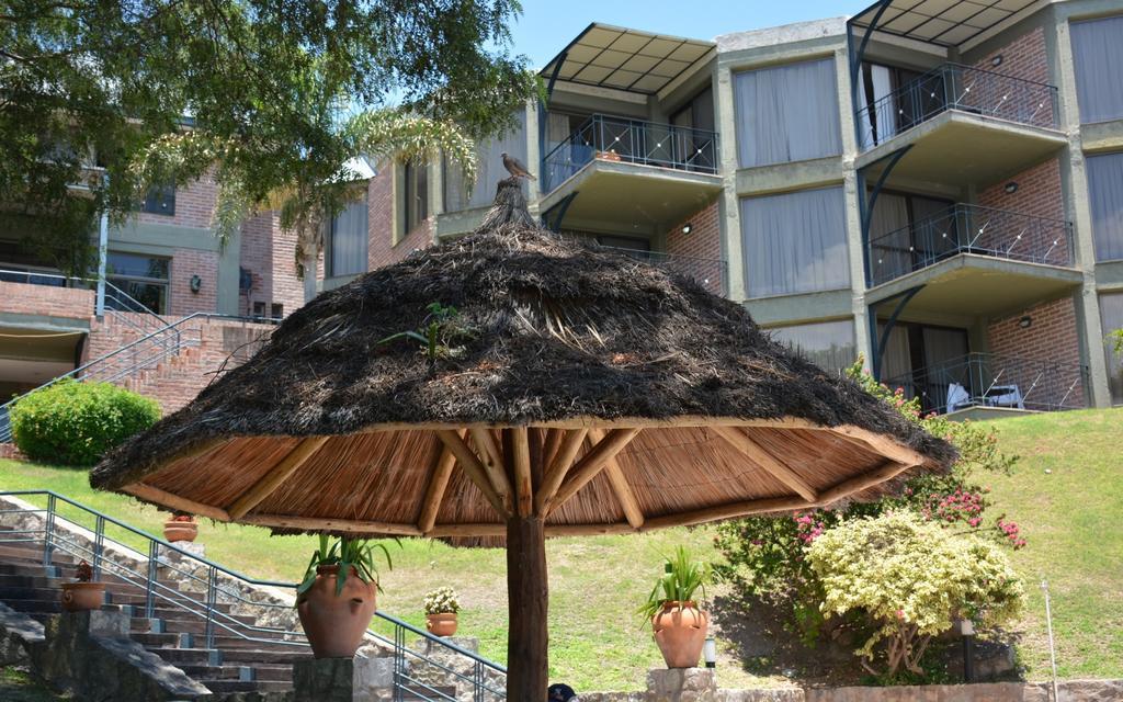 Hotel Del Dique Cabra Corral Extérieur photo