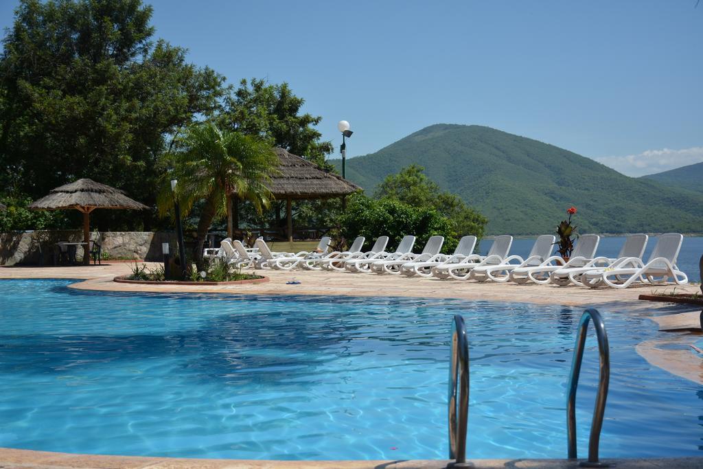 Hotel Del Dique Cabra Corral Extérieur photo